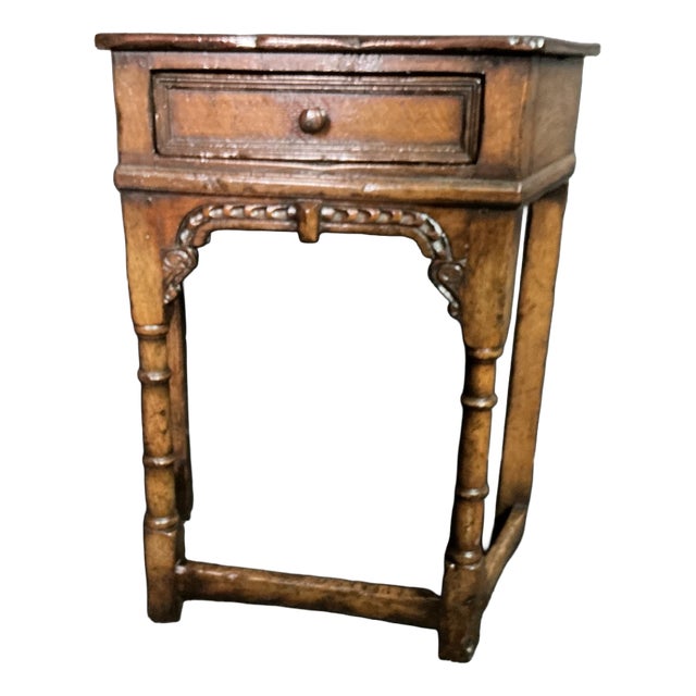 Small Oak Side Table, 1920s For Sale