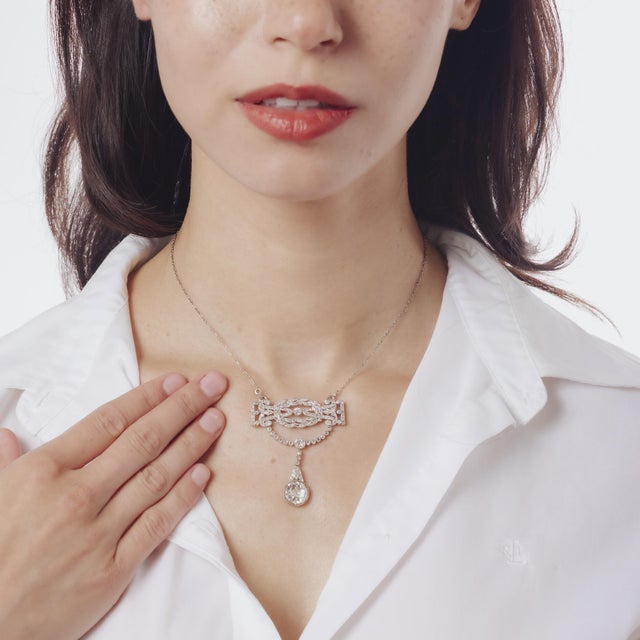 1910s Belle Époque French Gia 3.59 Carat Old European Cut Diamond Platinum Necklace For Sale In Los Angeles - Image 6 of 11