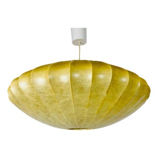 Mid-Century Modern Saucer Cocoon Pendant Lamp, 1960s For Sale