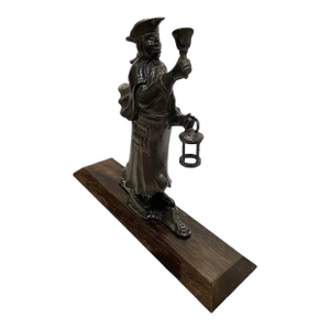 Vintage Whitehall Line Aluminum Metal House Address Number Marker Sign Town Crier Figure 10.5” T