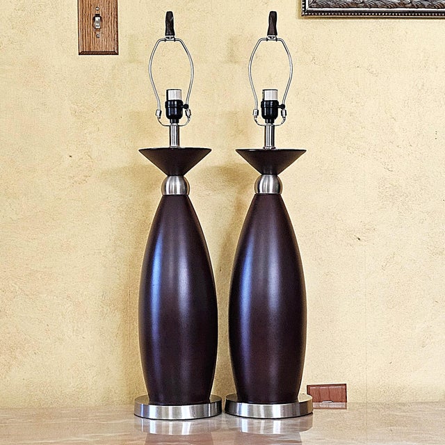 Pair of Contemporary Espresso Wood Hourglass Lamps With Brushed Nickel Accents and Linen Shades For Sale - Image 4 of 18