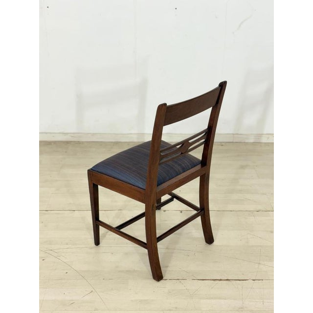 English Dining Chairs in Mahogany, Set of 4 For Sale - Image 5 of 9