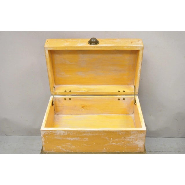 Vintage Small Campaign Style Trunk Chest on Brass Base Accent Side Table For Sale In Philadelphia - Image 6 of 12