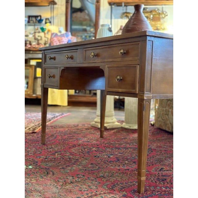 1970s Vintage 1970s Traditional American of Martinsville Desk For Sale - Image 5 of 13