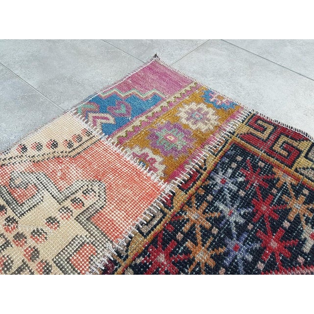 Mid 20th Century Anatolian Handknotted Wool Rug For Sale - Image 10 of 10