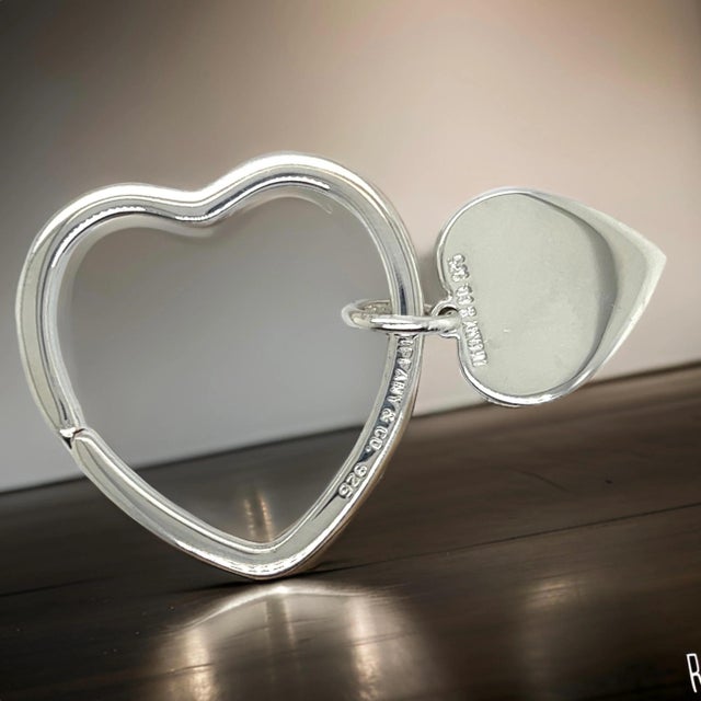 Silver 1990s Tiffany & Co Estate Heart Keychain Sterling Silver For Sale - Image 8 of 10