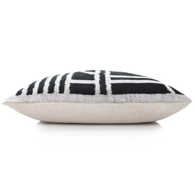 Luxury Black & White Geometric Velvet Pillow 16x24 – Handmade Silk Lumbar Cushion For Sale - Image 4 of 8