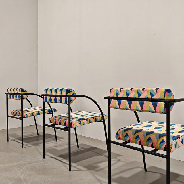 1980s Armchairs Mod. Vienna in Velvet Fabric and Geometric Pattern by Rodney Kinsman for Bieffeplast, Set of 6 For Sale - Image 5 of 18