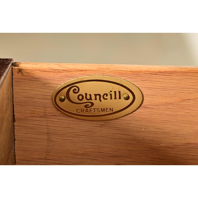Councill Georgian Banded Mahogany Sideboard, Credenza, or Bar Cabinet For Sale - Image 9 of 14