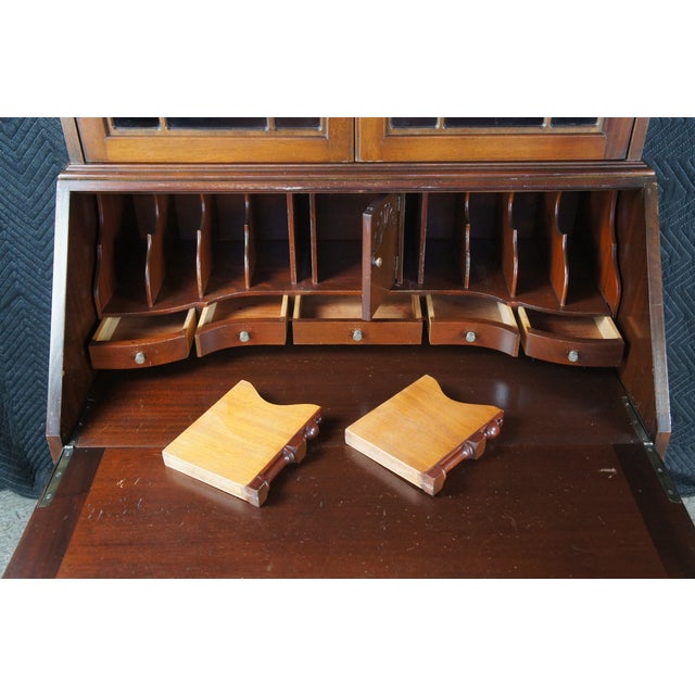 Antique Maddox Chippendale Mahogany Serpentine Secretary Writing Desk Bookcase For Sale - Image 4 of 14