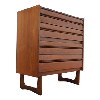 Mid Century Modern Vintage Teak Dresser by William Lawrence Danish Style For Sale