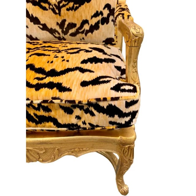Early 20th Century French Regency Giltwood Fauteuil Lounge Chair in Scalamandré Le Tigre Tiger Silk Velvet For Sale - Image 5 of 13