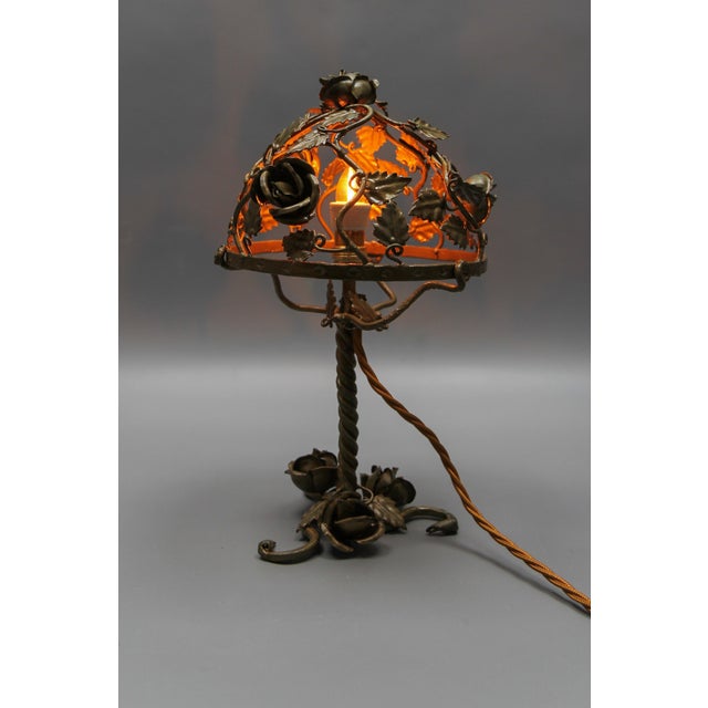French Golden Metal Roses Table Lamp, 1950s For Sale - Image 4 of 18