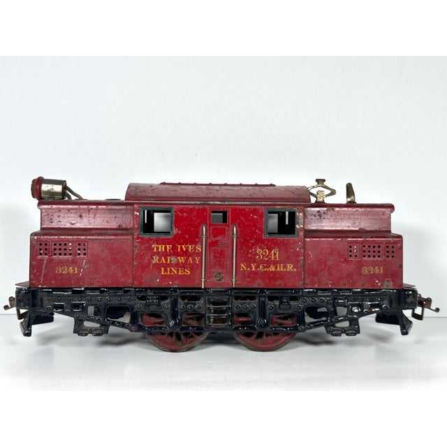 Red Prewar Ives Wide Gauge 3241 Maroon Electric Locomotive c. 1922 For Sale - Image 8 of 10