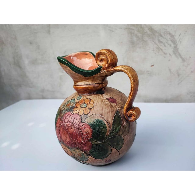 Pre-war jug, Hutsul, dimensions: height 20.5 cm, total diameter 15.6 cm, diameter under the bottom 7.8 cm.