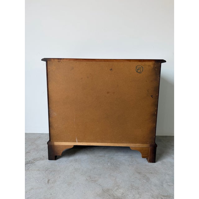 Vintage Pennsylvania House Georgian Style Cherry Block-Front Chest of Drawers For Sale - Image 12 of 13