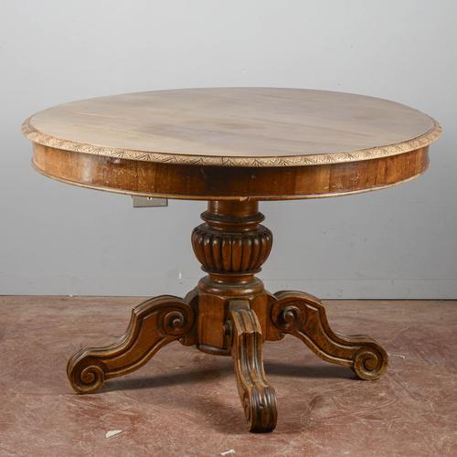 Brown Antique Extendable Oval Table, 1800s For Sale - Image 8 of 9