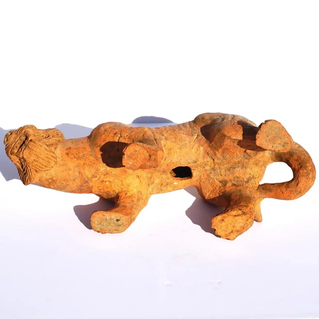 Antique Han Dynasty Pottery Sculpture of a Winged Lion Mythical Beast For Sale - Image 4 of 12