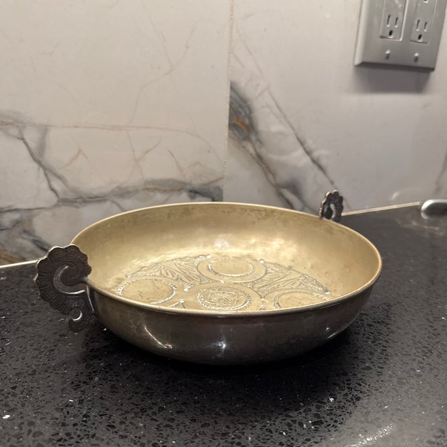 Mid-Century Modern Antique 19c Sterling Silver Spanish Colonial Coin Dish For Sale - Image 3 of 10