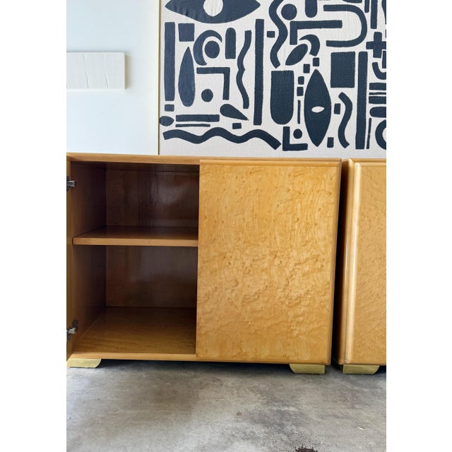 Thayer Coggin 1970’s Pair of Thayer Coggin - Lacquered Birdseye Maple Nightstands For Sale - Image 4 of 9