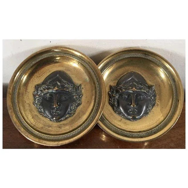 Antique 19th Century French Empire Gilt & Patinated Bronze Drapery Curtain Tie Backs Roundel Rosettes With Classical Head Mask 1810 - a Pair For Sale In New York - Image 6 of 11