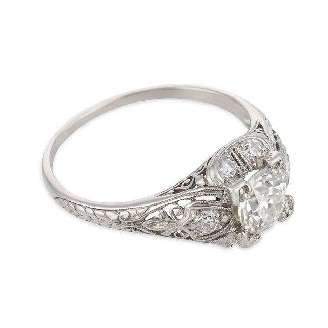 1930s Art Deco Diamond Platinum Engagement Ring, Size 6 For Sale - Image 4 of 6