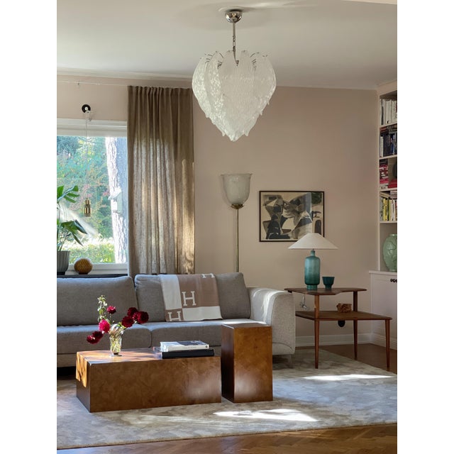 White Classic Murano Chandelier with Frosted Glass Prisms For Sale - Image 4 of 11