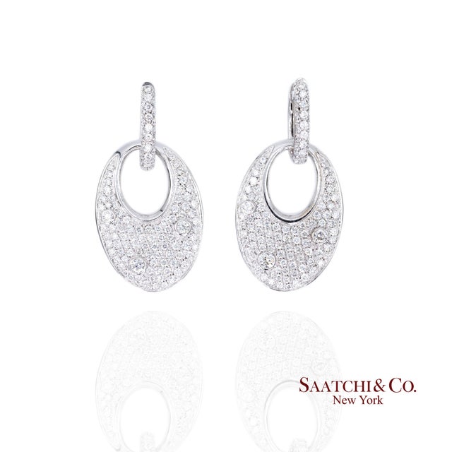 Metal 18k (750) White Gold Natural Diamond Earring - Set of 2 For Sale - Image 7 of 9
