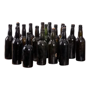 18 Utility Bottles, Savannah, Ga History, 19th Century