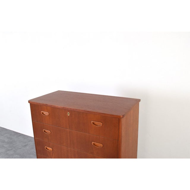 Mid-Century Modern Danish Teak Chest of Drawers, 1960s For Sale - Image 12 of 14