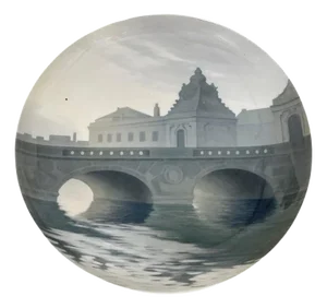 Cityscape with Bridge Porcelain Wall Plate attributed to Bing & Grøndahl, Denmark, 1890s