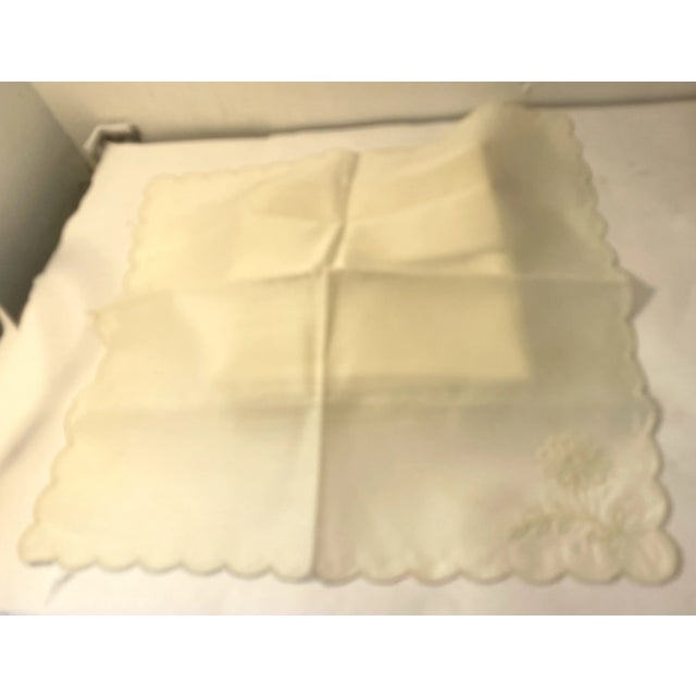 Mid-Century Modern Vintage Dinner Napkins With Embroidered Details- Set of 10 For Sale - Image 3 of 7