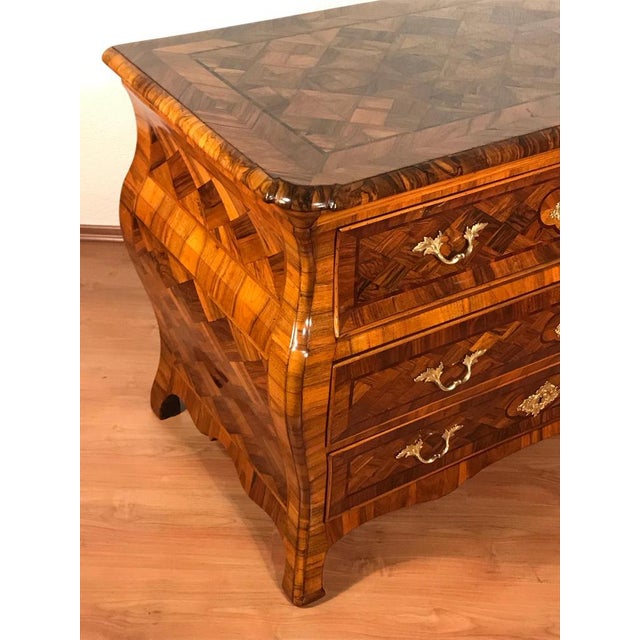 German Baroque Chest of Drawers, 1750, Walnut For Sale - Image 4 of 11