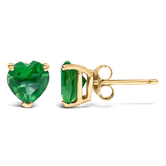 Contemporary 14K Yellow Gold 5MM Heart Cut Emerald Solitaire Stud Earrings For Sale - Image 3 of 5