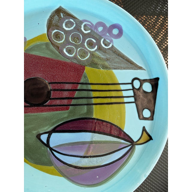 Ceramic Large Plate with Cubist Decoration by Janou Pitons for the Breton Artistic Earthenware Factory of Porcin, 1950 For Sale - Image 7 of 10