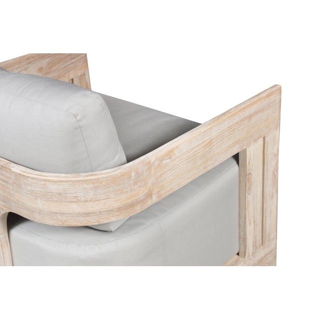 2020s Paradiso Outdoor Teak Natural Look Swivel Chair - Light Grey Fabric For Sale - Image 5 of 10