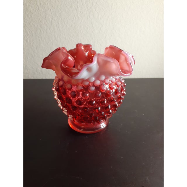 Art Deco 1950s Fenton Cranberry Hobnail Opalescent Ruffled Rose Bowl For Sale - Image 3 of 7