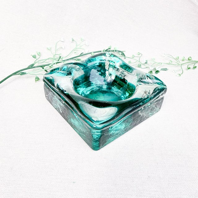 Vintage Murano Glass Ashtray in Green Glass, 1970s, in Flawless conditions. Designed 1970 to 1979