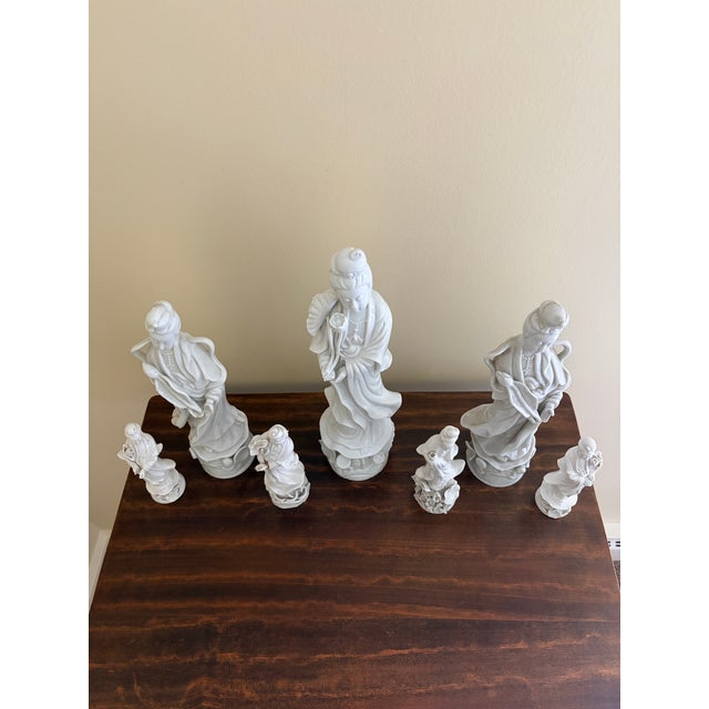 Collection of Seven Blanc De Chine Quan Yin Figures, a Study in Quiet Form For Sale In South Bend - Image 6 of 10