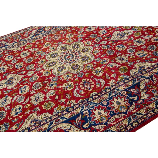 Vintage Handmade Wool Rug With Rosette Motif For Sale In New York - Image 6 of 7