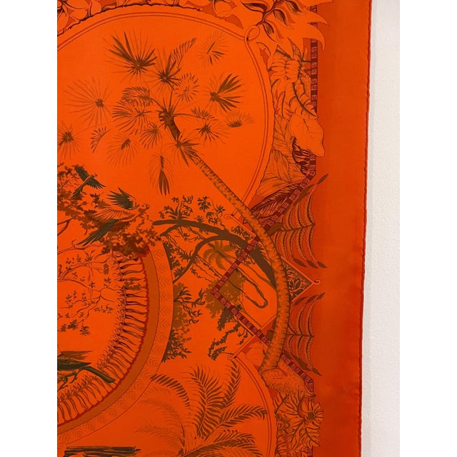 Hermès Surteint Aloha Foulard En Soie 2000 Bourthounieux Laurence For Sale - Image 9 of 9