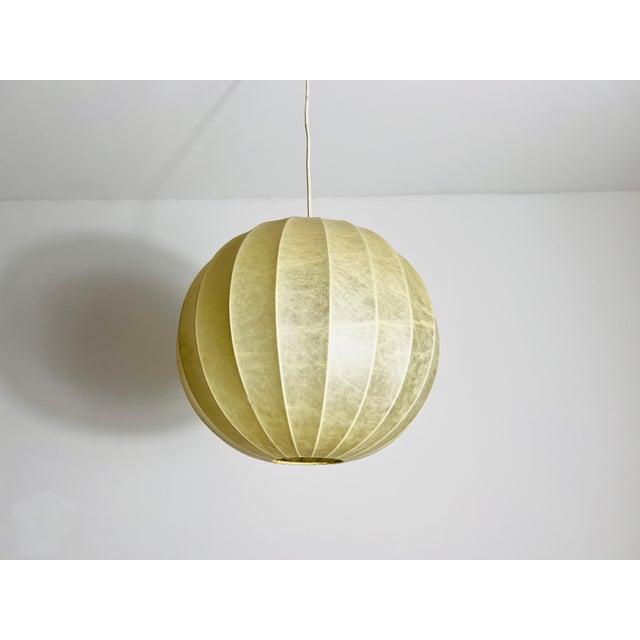 Mid-Century Modern Mid-Century Round Cocoon Pendant Lamp, 1960s, Italy For Sale - Image 3 of 10