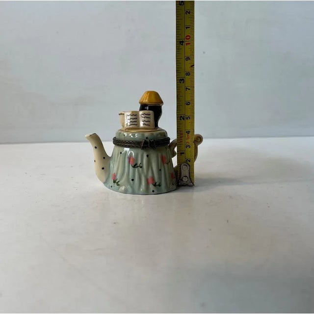 Antique Hand-Painted Porcelain Teapot Trinket with Black Reader For Sale - Image 5 of 7