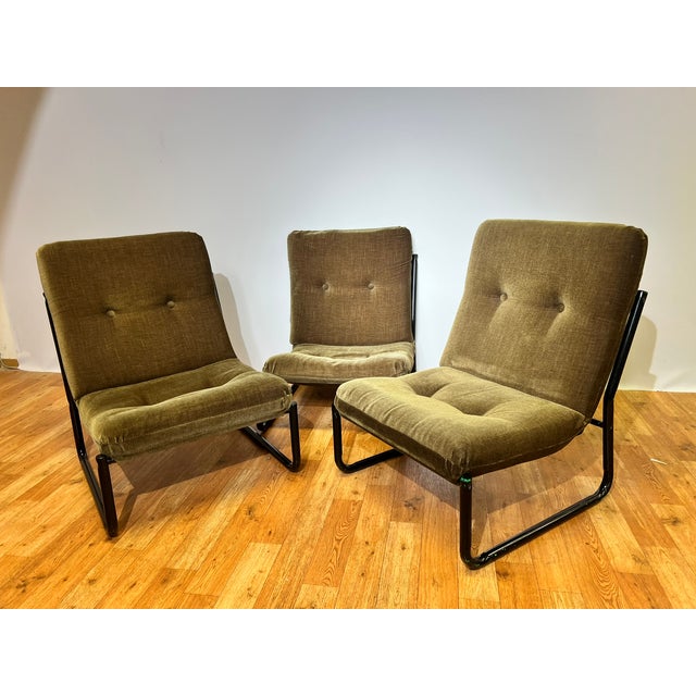 Bauhaus Black Steel and Green Upholstery Lounge Chairs, 1970s, Set of 3 For Sale - Image 6 of 18