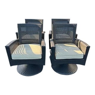 Set of 4 Woodard Woven Outdoor Swivel Chairs With Cushion. For Sale