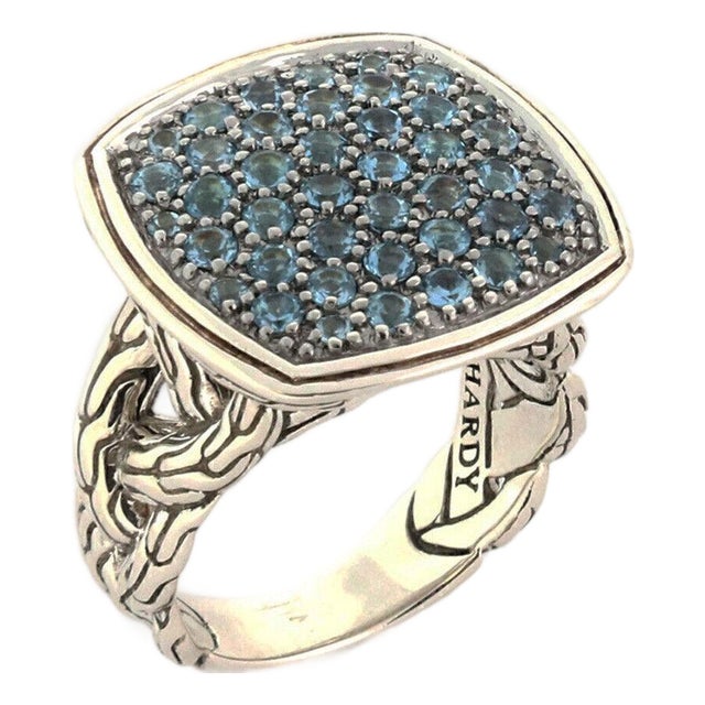 Mid 20th Century John Hardy Classic Chain Blue Topaz Sterling Silver Ring - Size 7 For Sale