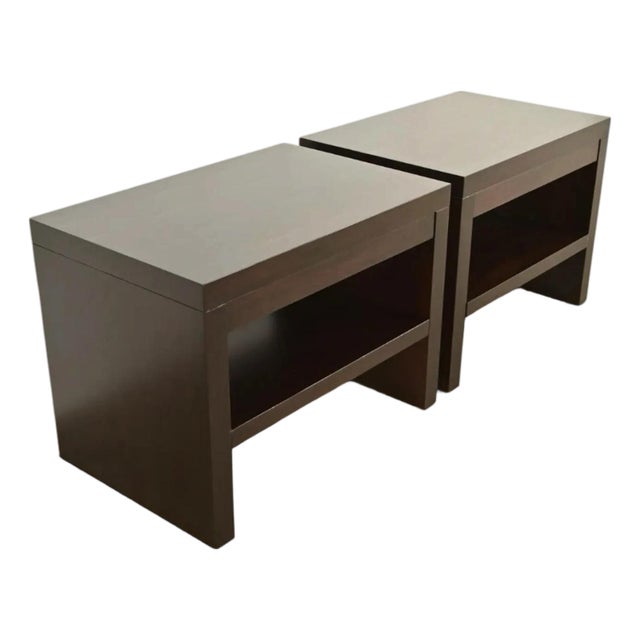 1990s Pair of Barbara Barry for Baker Furniture Mahogany Nightstands For Sale