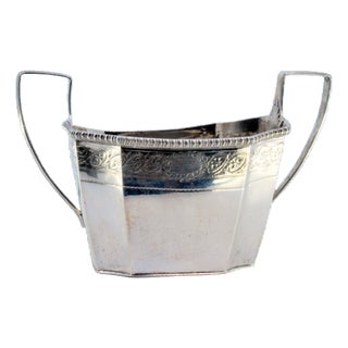 Silver Candy Box with Engraved Floral Motifs and Pearly Edges For Sale