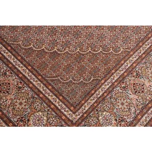 Tabriz Mahi Rug in Wool For Sale - Image 6 of 11
