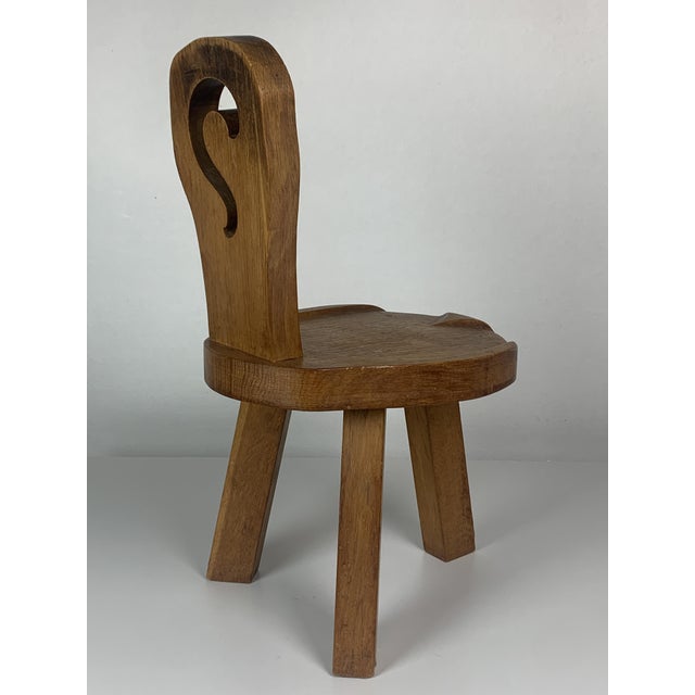 Brutalist Sculptural Chunky Tripod Stool in Oak, 1960s For Sale - Image 6 of 17